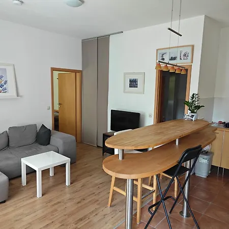 Kronsberg Apartament *